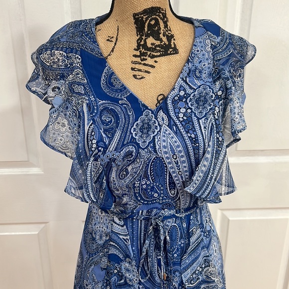 Flutter-Sleeve Chiffon Fit & Flare Dress💖💖 - Picture 4 of 12